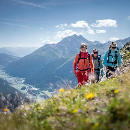 Landhaus Albert Murr Sankt Anton am Arlberg Bagian luar foto