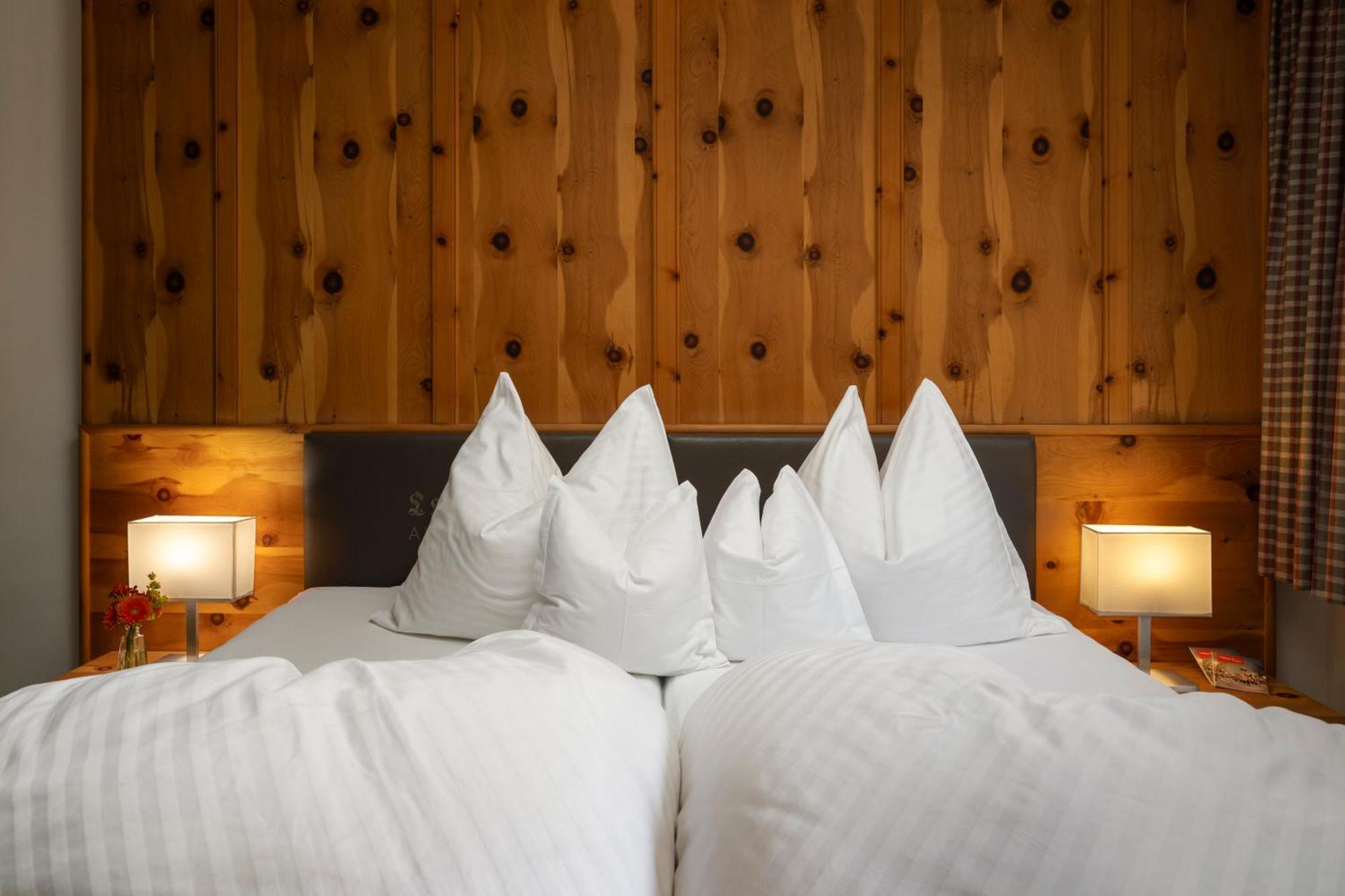 Landhaus Albert Murr Sankt Anton am Arlberg Bagian luar foto