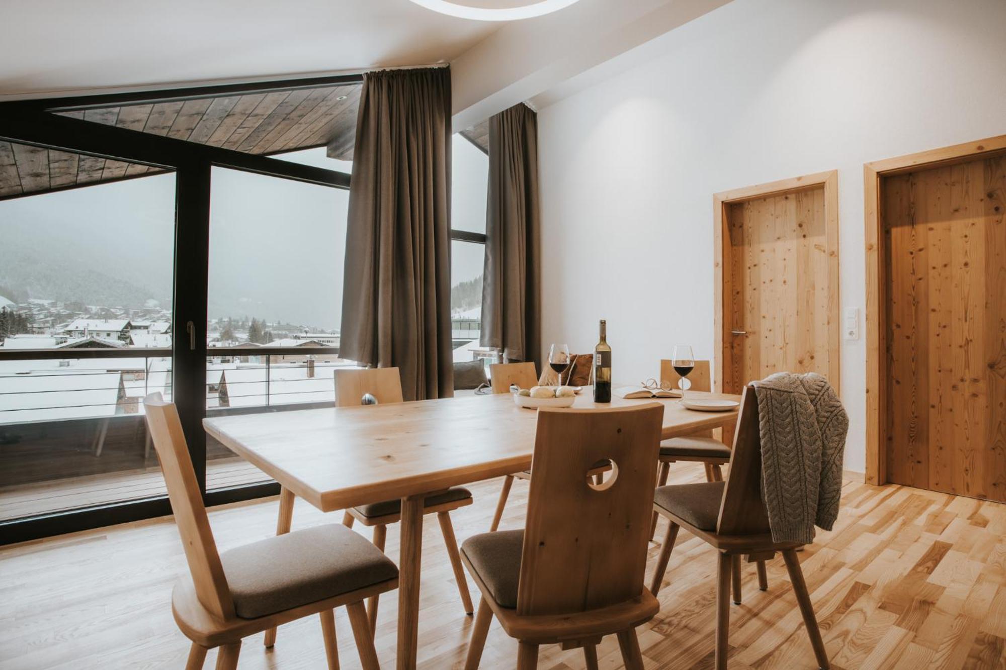 Landhaus Albert Murr Sankt Anton am Arlberg Bagian luar foto